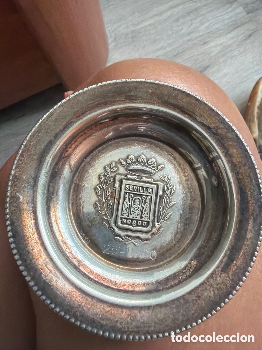 Antig&uuml;edades: Bandejita de plata Sevilla NO&DO