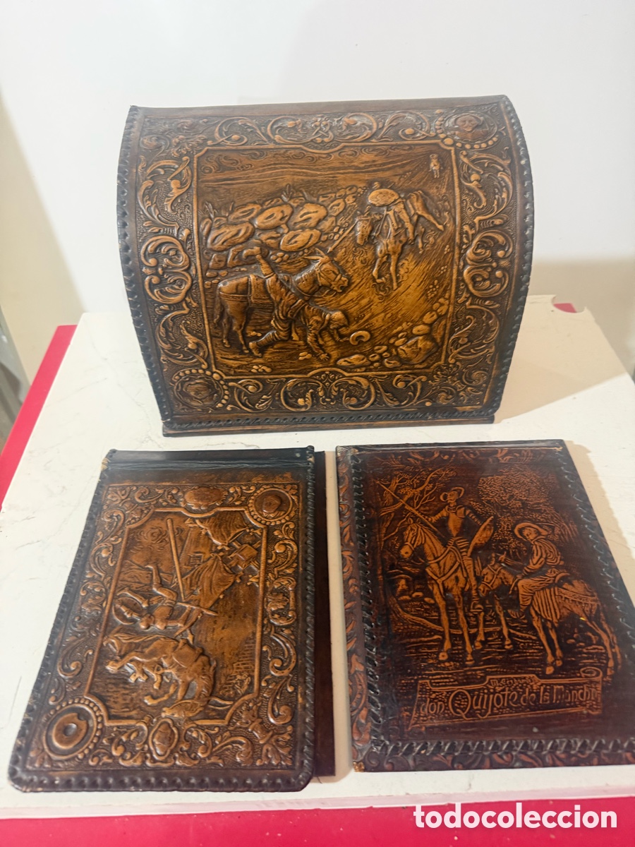 Antig&uuml;edades: Conjunto Escritorio Cuero Repujado Antiguo