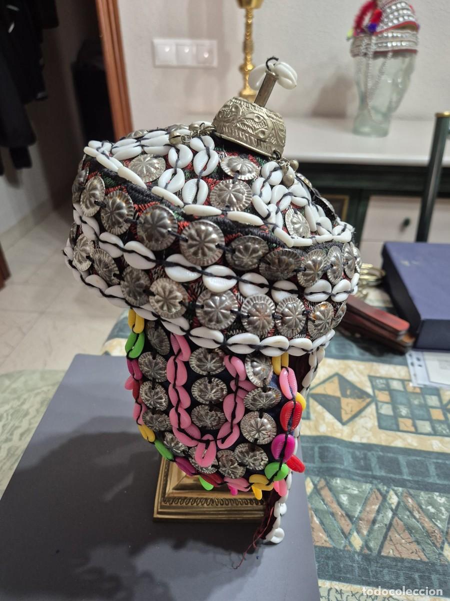 Antig&uuml;edades: Gorro/tocado afgano. - Foto 2