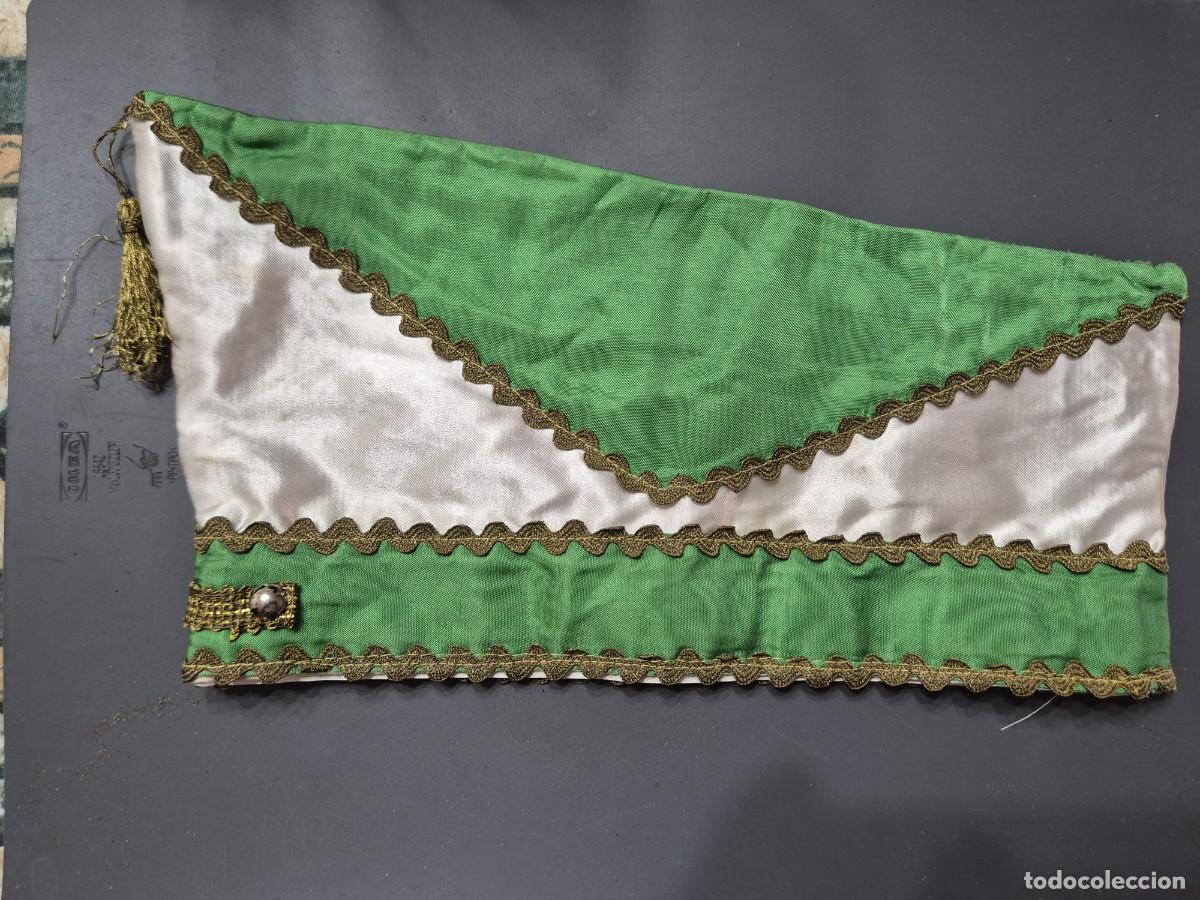 Antig&uuml;edades: Gorro carnaval antigua RDA (DDR)