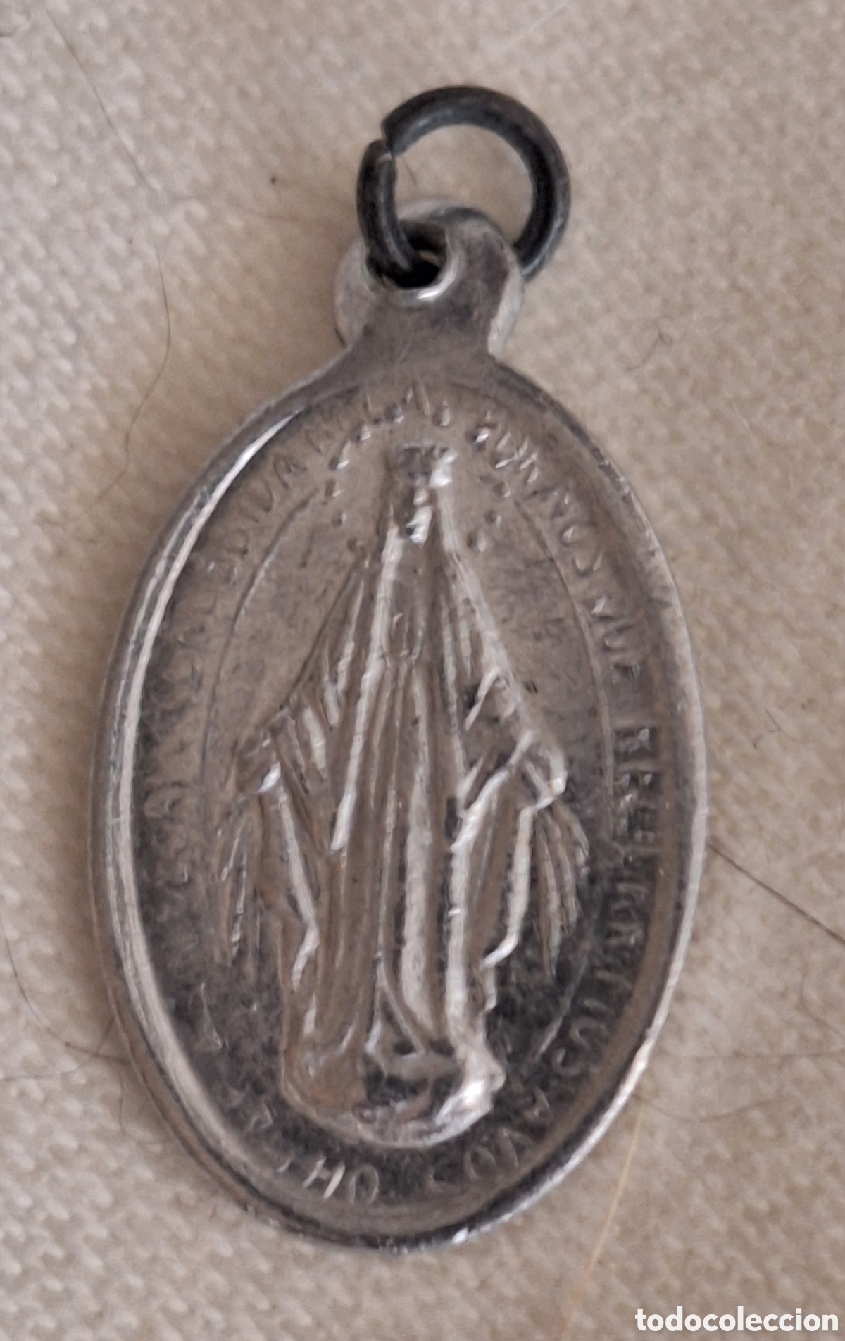 Antig&uuml;edades: Medalla de la Virgen Mar&iacute;a