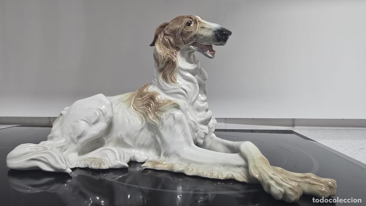 Antig&uuml;edades: Escultura de porcelana Algora