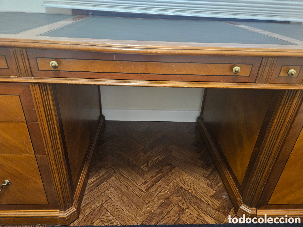 Antig&uuml;edades: Mesa despacho antigua - Foto 4