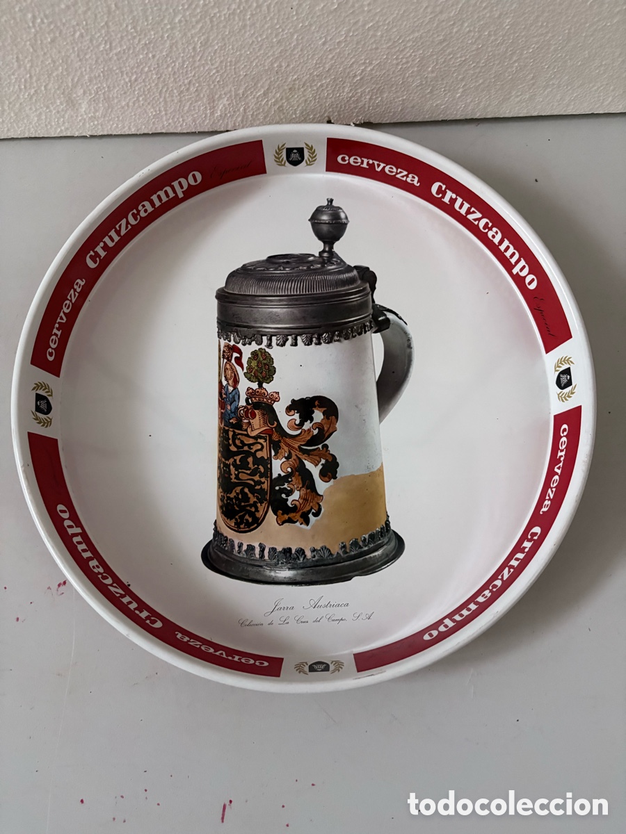 Antig&uuml;edades: Bandeja met&aacute;lica Cruzcampo Especial vintage &ndash; Publicidad original
