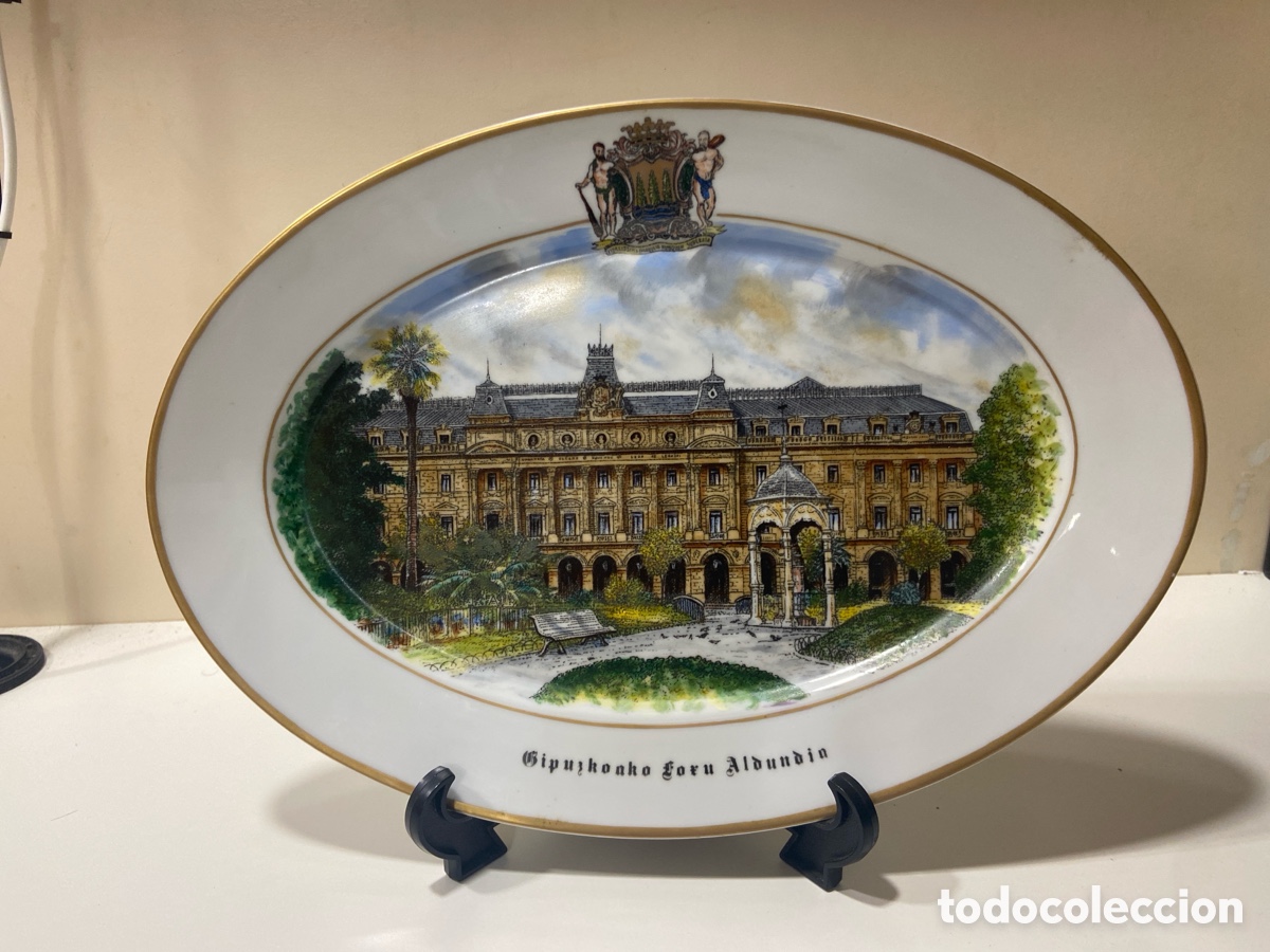 Antiquit&eacute;s: Fuente porcelana Bidasoa pintada a mano diputaci&oacute;n de Gipuzkoa