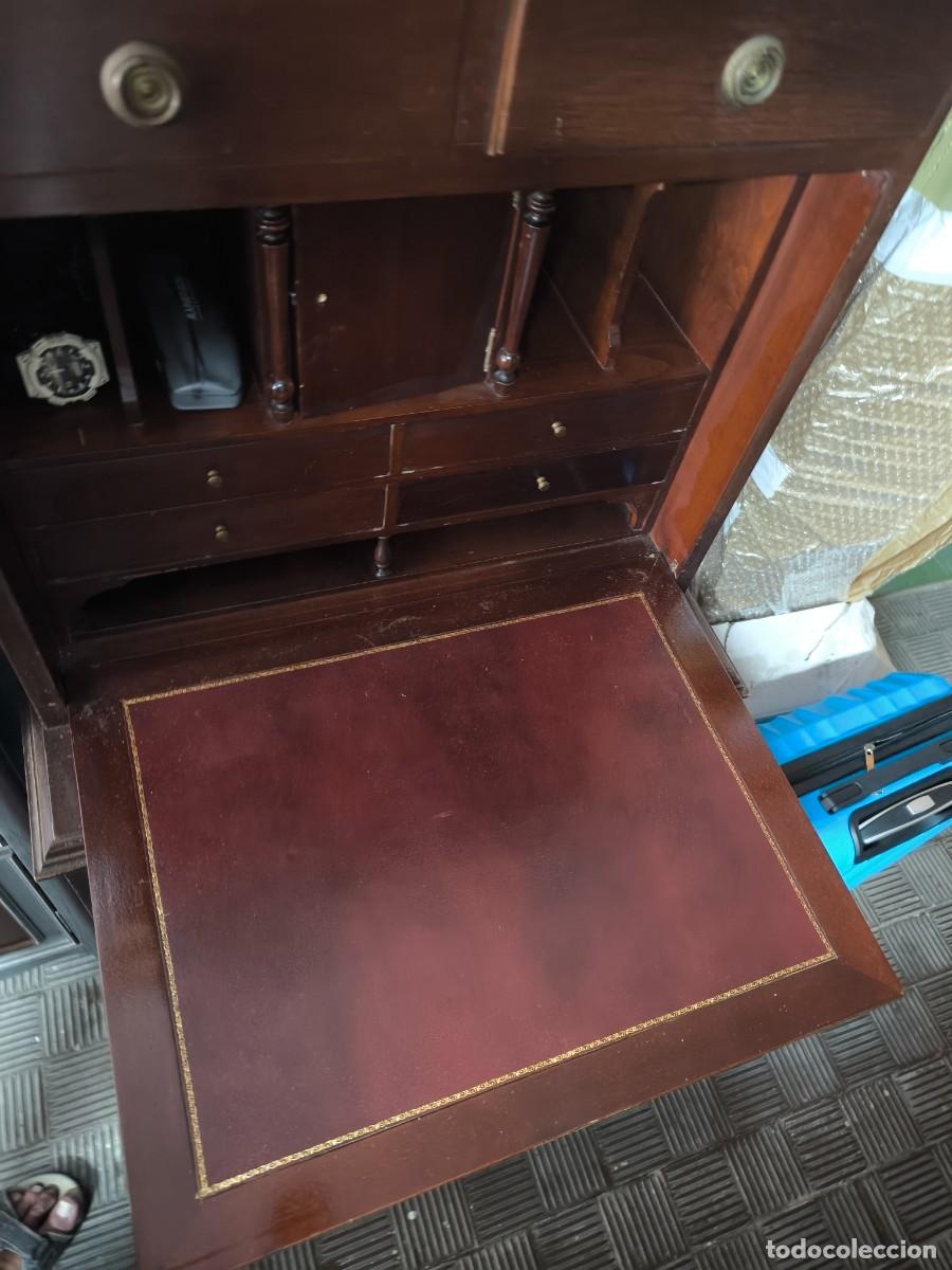Antig&uuml;edades: Escritorio de madera. - Foto 10