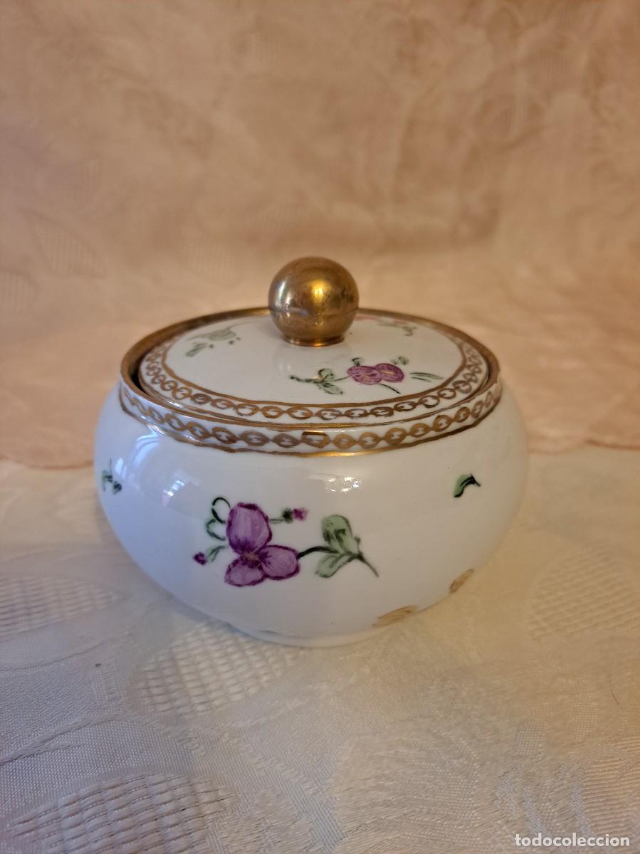 Antiguidades: Precioso azucarero de porcelana Langenthal suisse, pintado a mano.