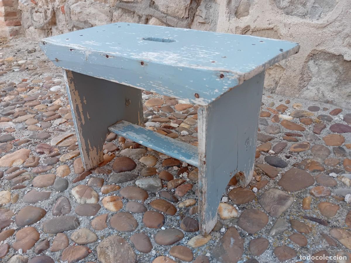 Antig&uuml;edades: Banqueta r&uacute;stica antigua