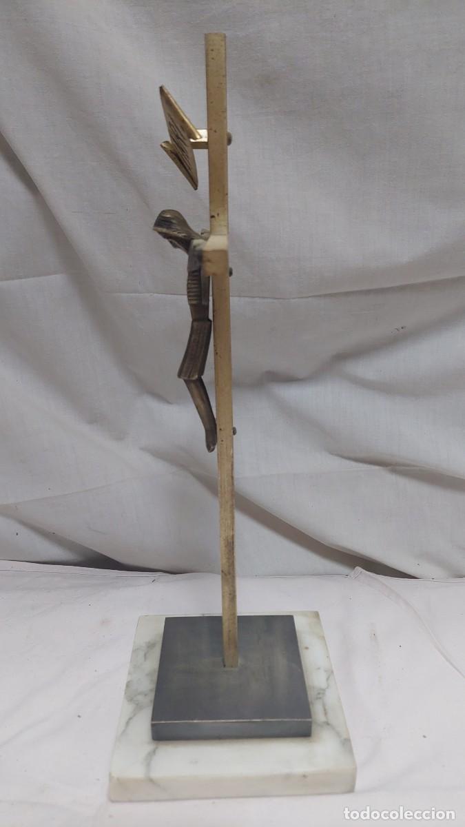 Antig&uuml;edades: Cristo neogotico de bronce y hierro - Foto 2