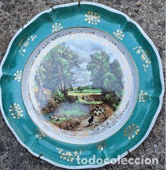 Antiques: Plato porcelana, turquesa y dorado. Motivo paisaje