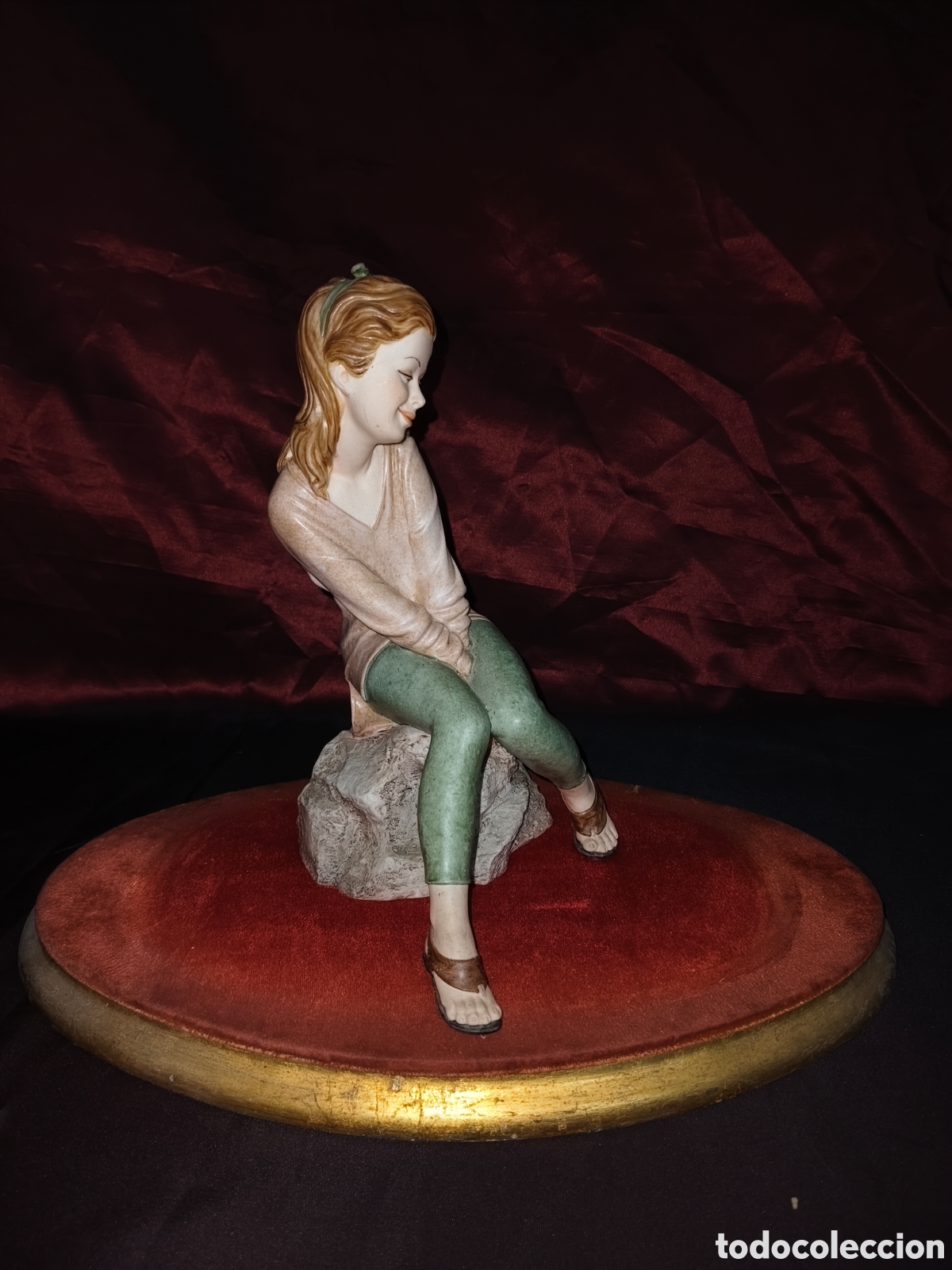 Antig&uuml;edades: Preciosa figura mujer risue&ntilde;a numerada fabricante Galos