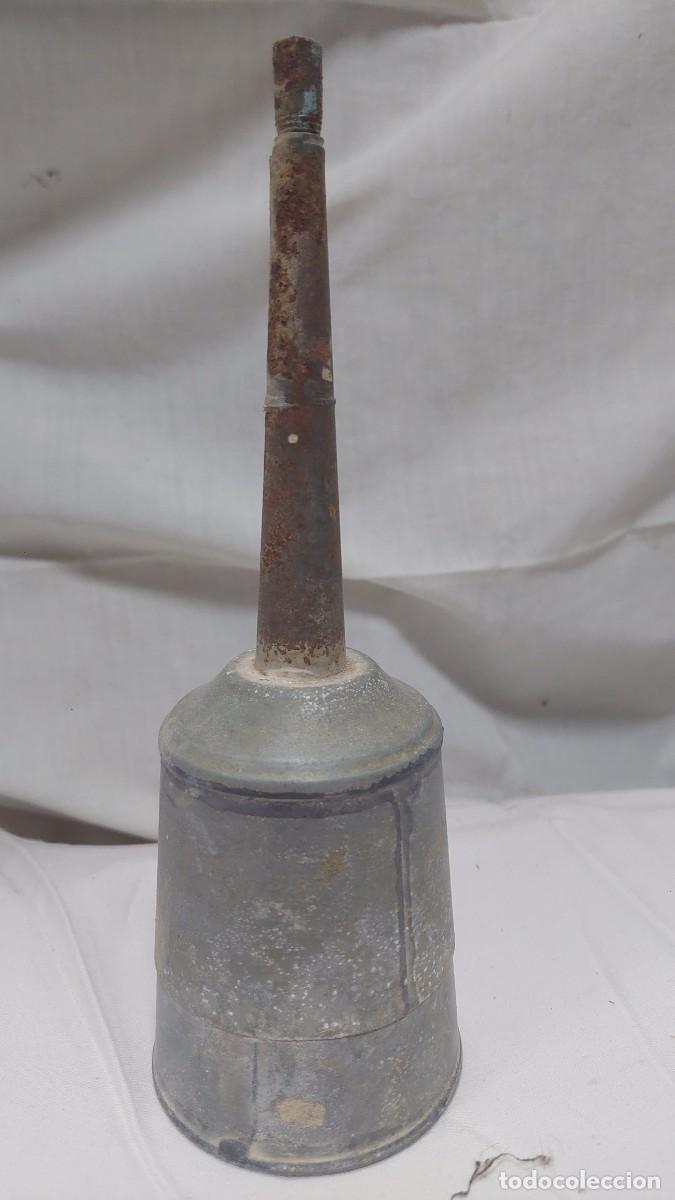 Antig&uuml;edades: Antiguo carburo de mano artesanal