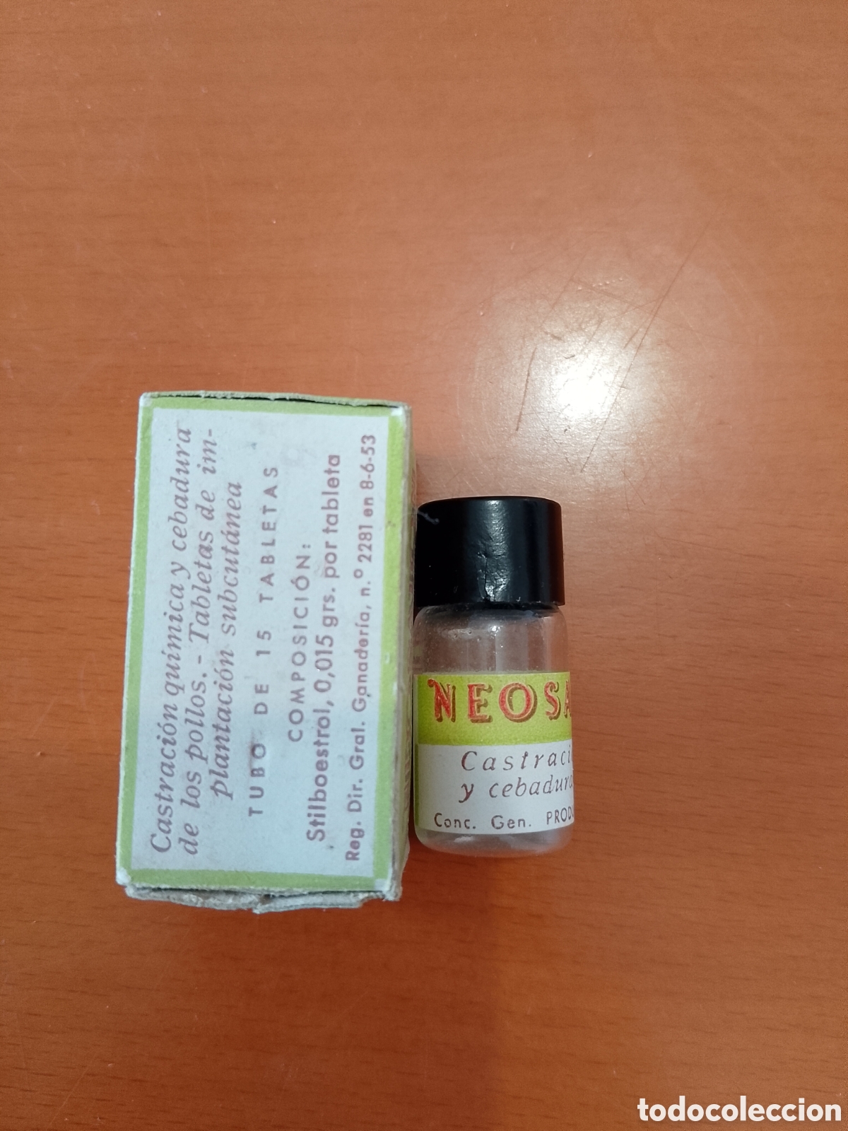 Antig&uuml;edades: Neosaton 15 frasco veterinareo - Foto 3