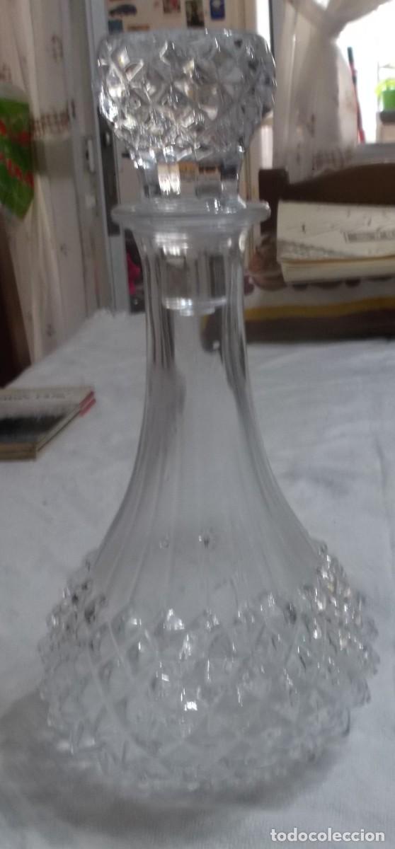 Antig&uuml;edades: licorera cristal a&ntilde;os 70