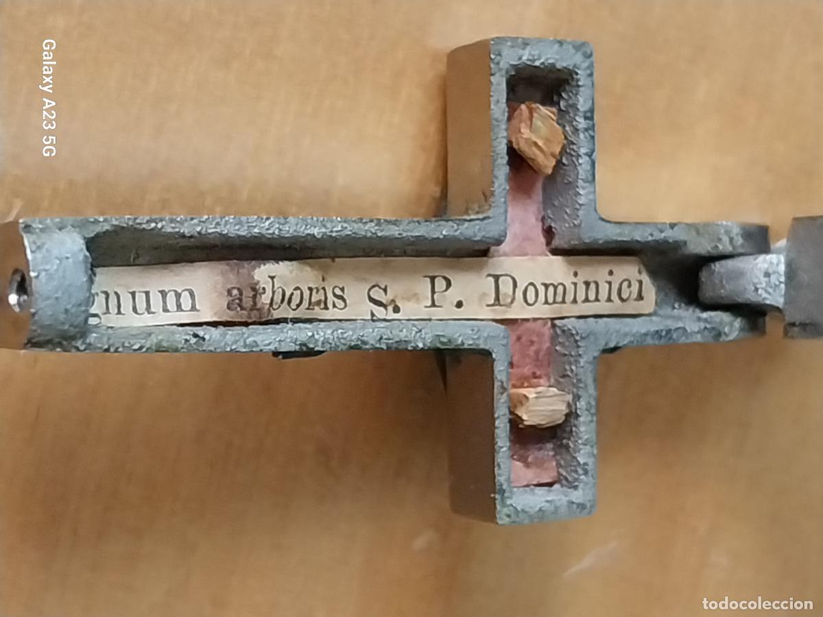 Antig&uuml;edades: RELIQUIA LIGNUM ARBORIS DOMINICI DOMINICANI SABINA ROMA CRUZ CRISTO RELICARIO 5CMS ALTO COLGANTE