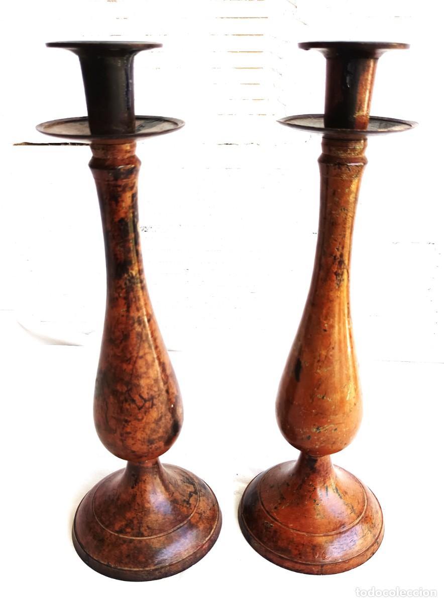 Antig&uuml;edades: Candelero - Bronce pintado en fr&iacute;o - Pareja candeleros Reino Unido - - 1850 - 1900