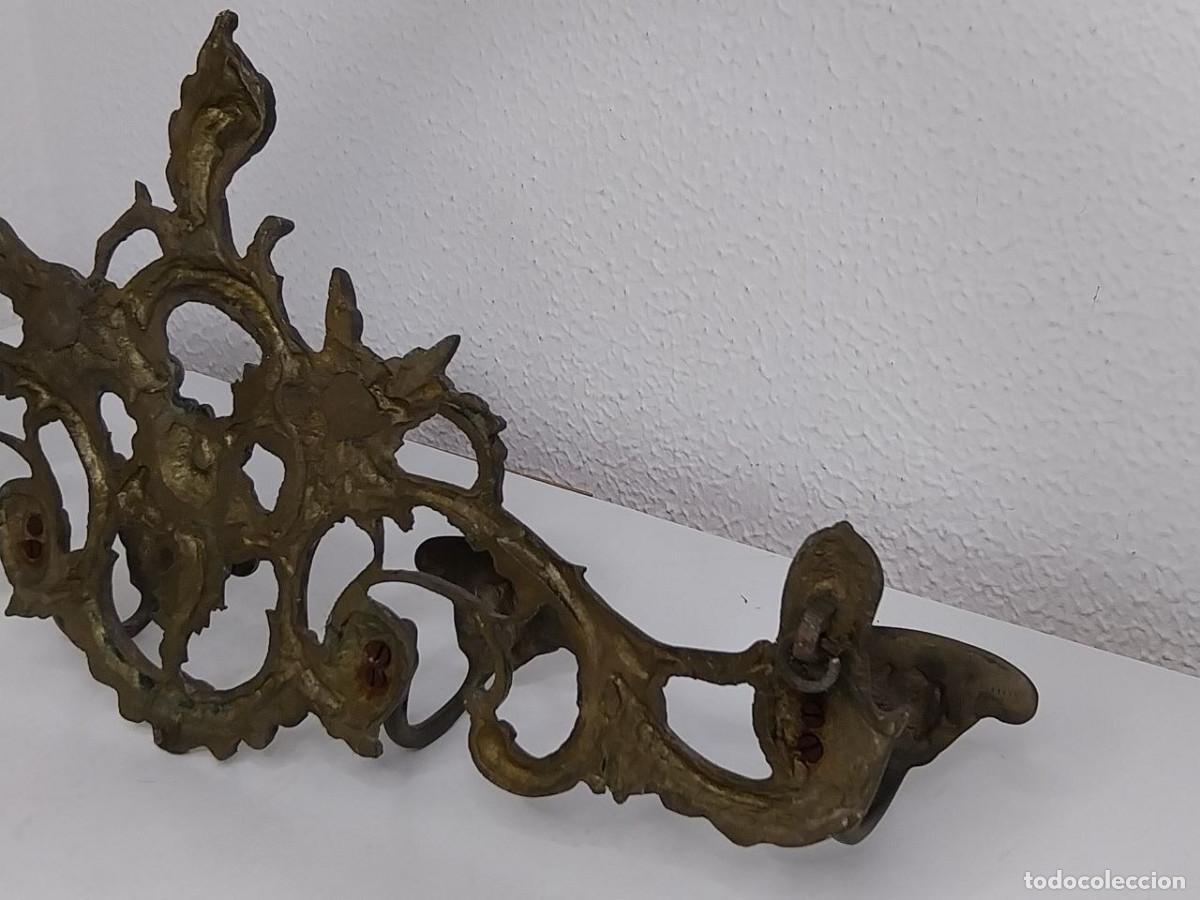 Antig&uuml;edades: Perchero de pared de bronce, estilo ornamental - Foto 9
