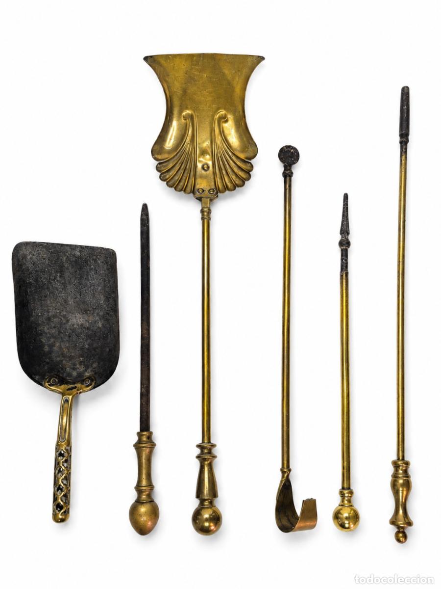 Antig&uuml;edades: Antiguo Juego de Utensilios de Chimenea, Francia - Bronce - S.XIX - Palas, Atizadores, Gancho