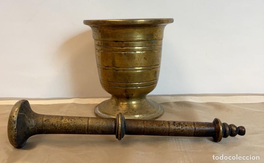 Antig&uuml;edades: Mortero de Bronce con Maza Original - Foto 2