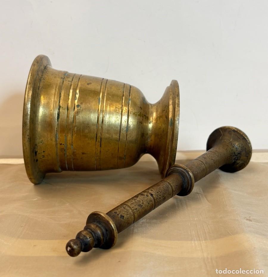 Antig&uuml;edades: Mortero de Bronce con Maza Original - Foto 7