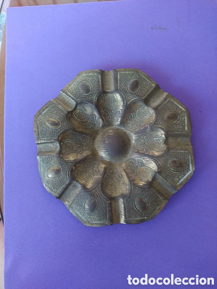 Antig&uuml;edades: Cenicero Vintage Decorativo de Metal en Forma de Flor &ndash; Bandeja Vac&iacute;abolsillos para Llaves y Entrada