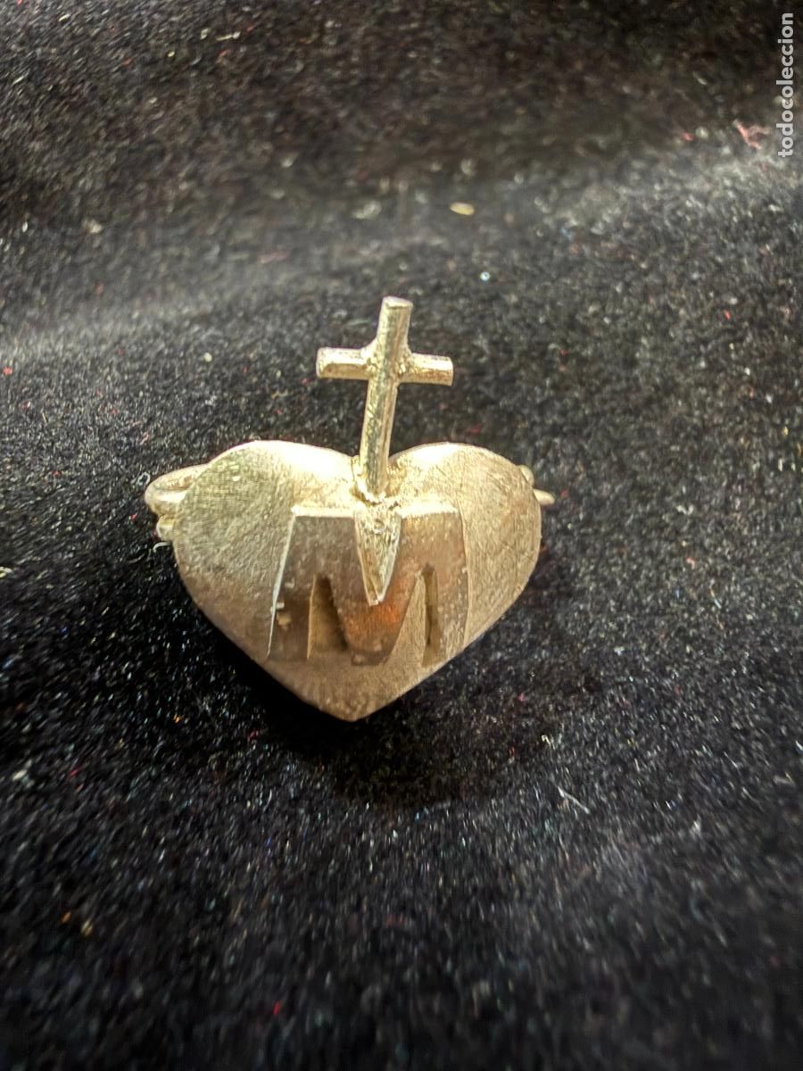 Antig&uuml;edades: ANTIGUO ALFILER EN PLATA DE LEY CON EL CORAZON DE MARIA - MEDIDA 2 CM - RELIGIOSO