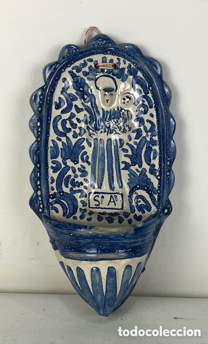 Antig&uuml;edades: BENDITERA EN CERAMICA DE MUEL (SAN ANTONIO). 23,5 CM