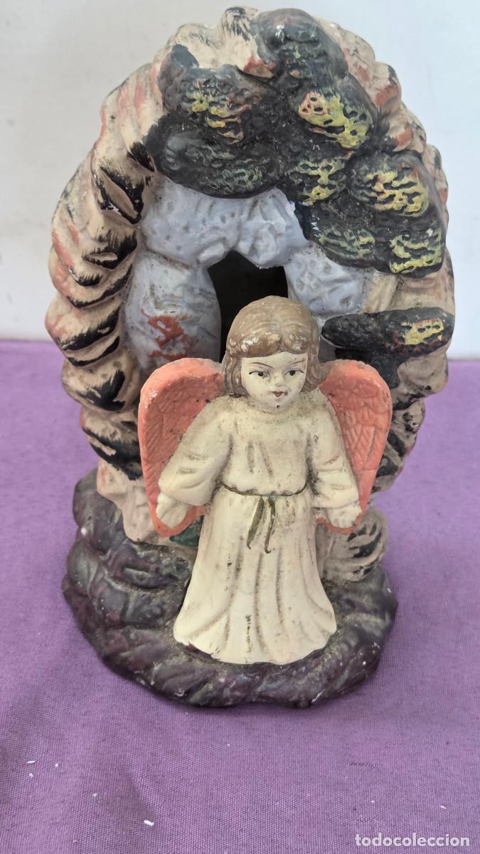 Antig&uuml;edades: figura de angel de ceramica