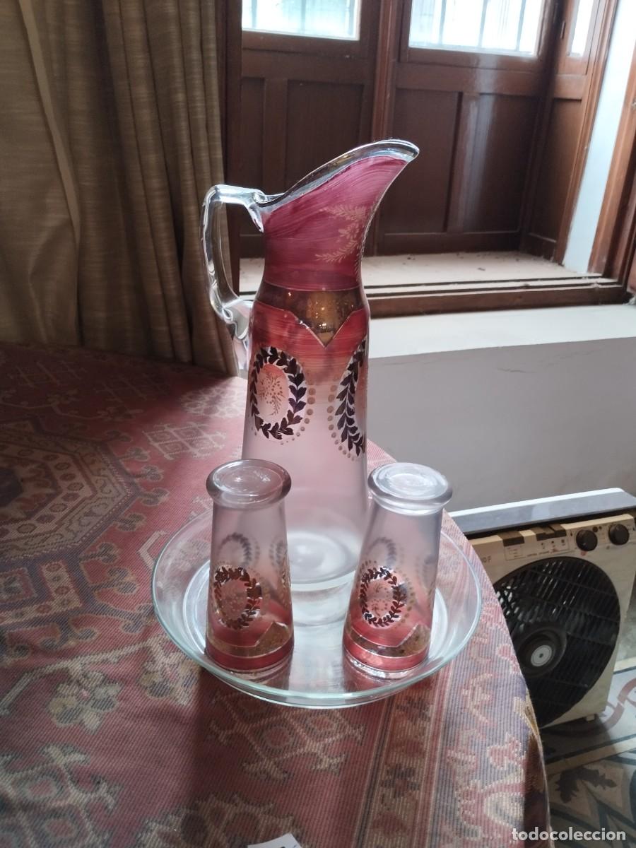 Antig&uuml;edades: Juego de jarra y vasos antiguos - Foto 3