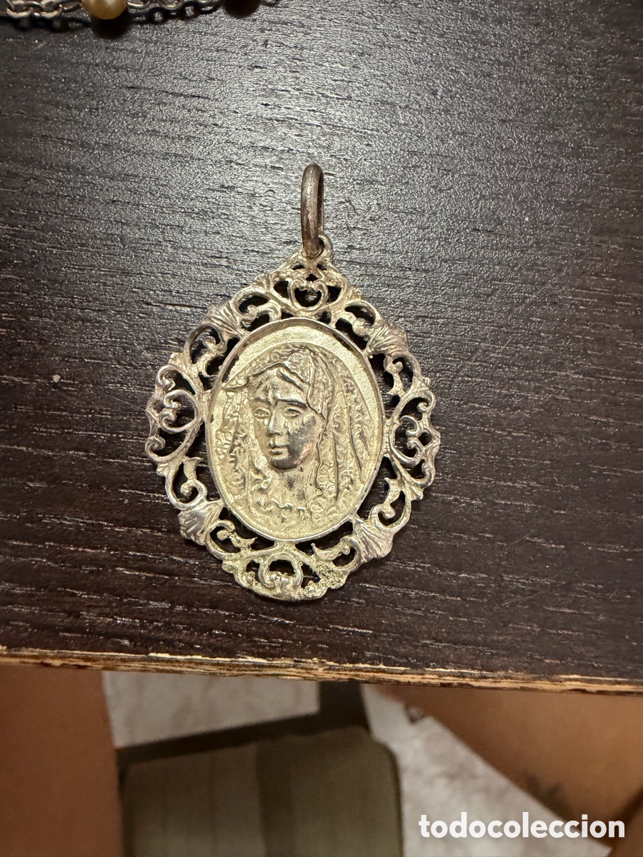 Antig&uuml;edades: Medalla de plata virgen de la macarena