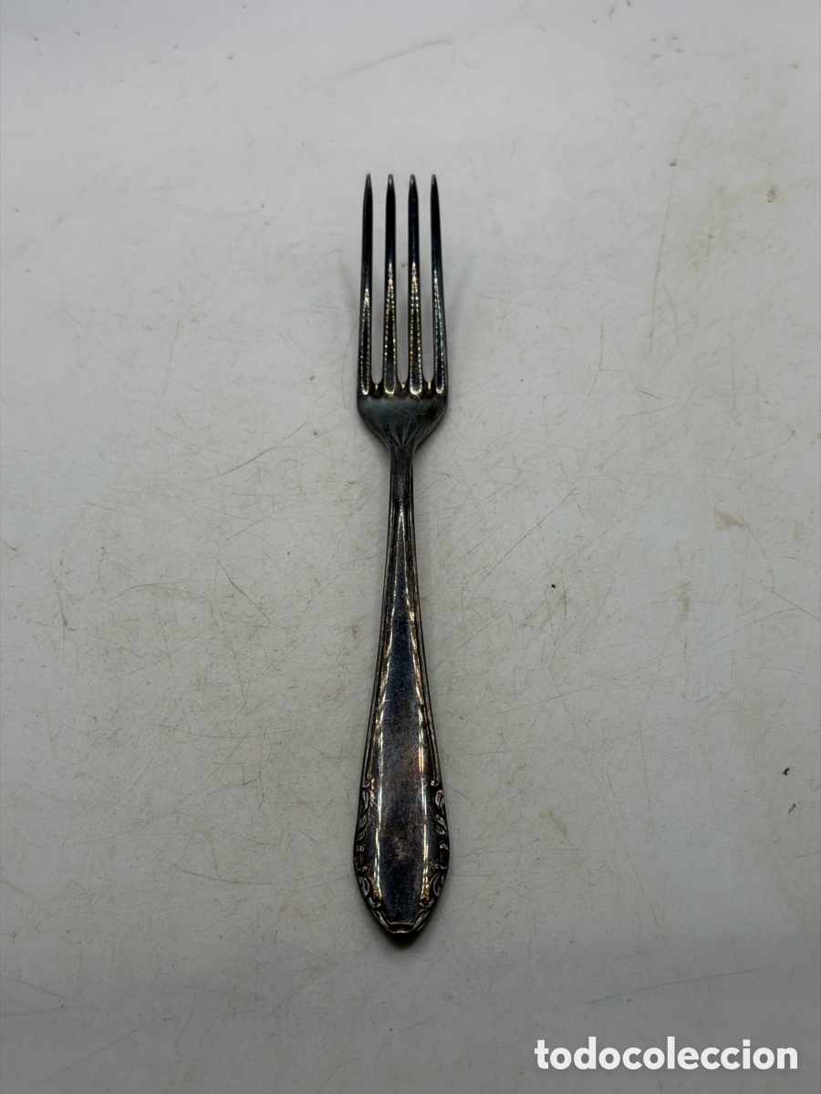 Antig&uuml;edades: Antiguo Tenedor Plata Meneses