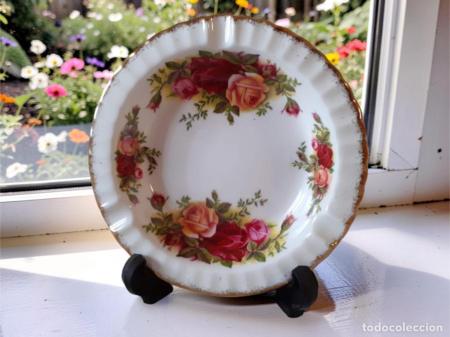 Antig&uuml;edades: Cenicero Royal Albert Old Country Roses