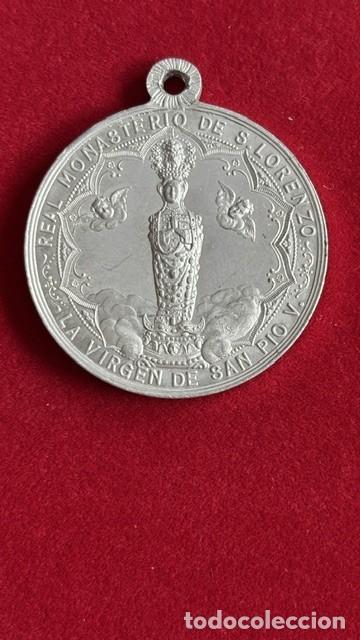 Antig&uuml;edades: medalla Virgen de San Pio V, San Lorenzo del Escorial 4cm diametro, 6,5 grs, perfecta