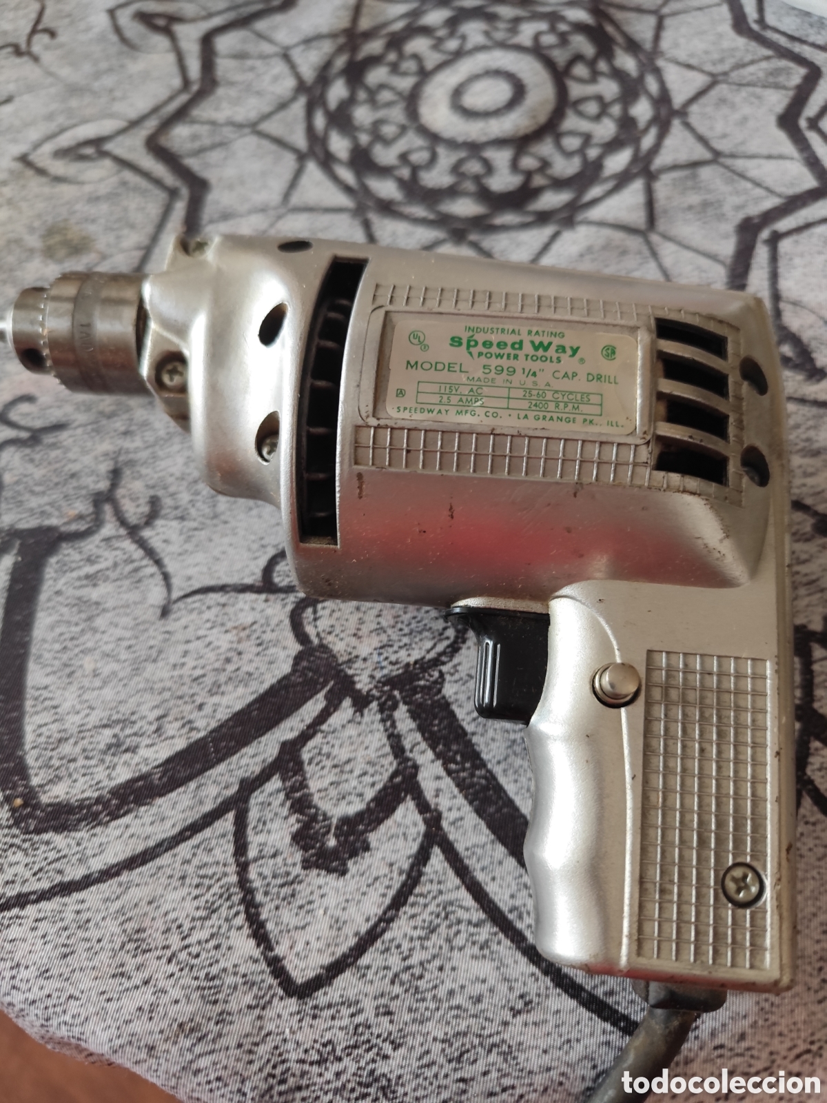 Antig&uuml;edades: Taladro es un Speed Way Model 599 1/4&rdquo; de mediados del siglo XX (aproximadamente de los a&ntilde;os 50)