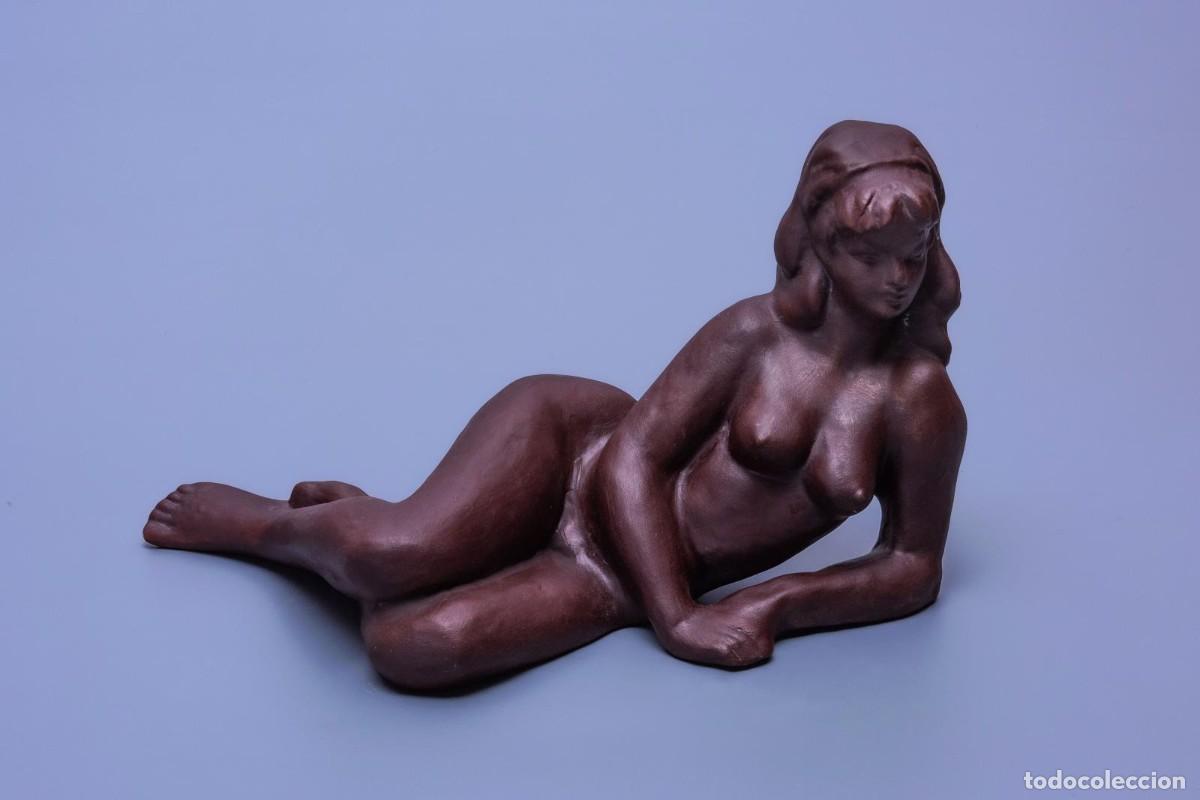 Antig&uuml;edades: Bohumil Kokrda &ndash; Duży Akt Kobiecy Mid-Century | Ceramika Terakota Czechosłowacja 1950 (37 cm)