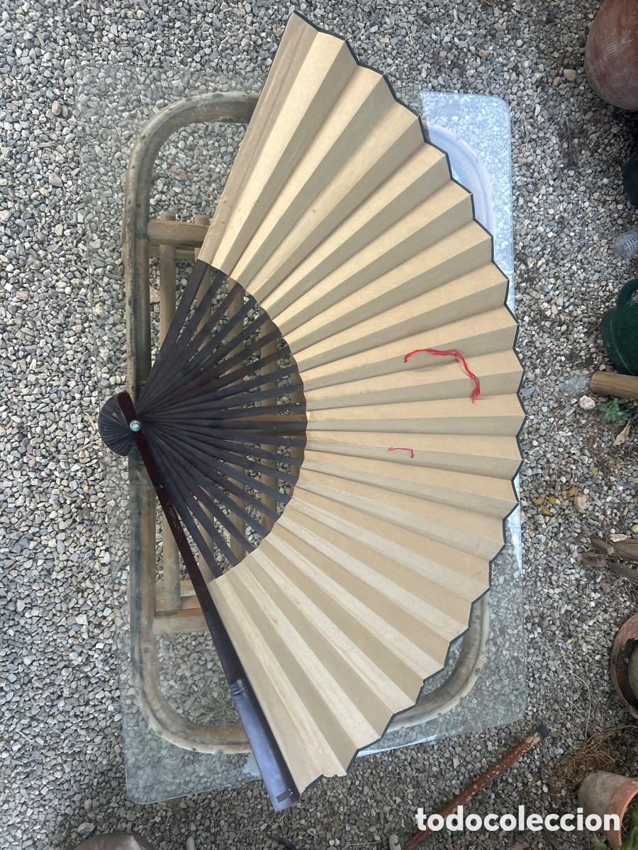 Antig&uuml;edades: Gran abanico plegablede estilo oriental - Foto 2