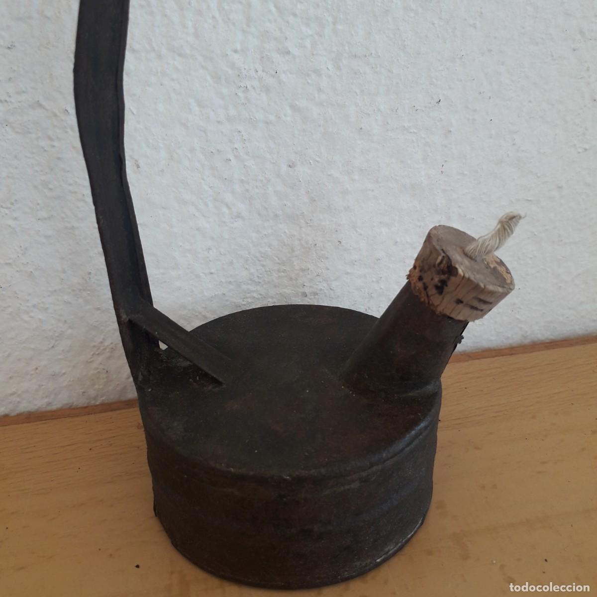 Antig&uuml;edades: CD4 CANDIL DE HOJALATA DE ACEITE - Foto 3