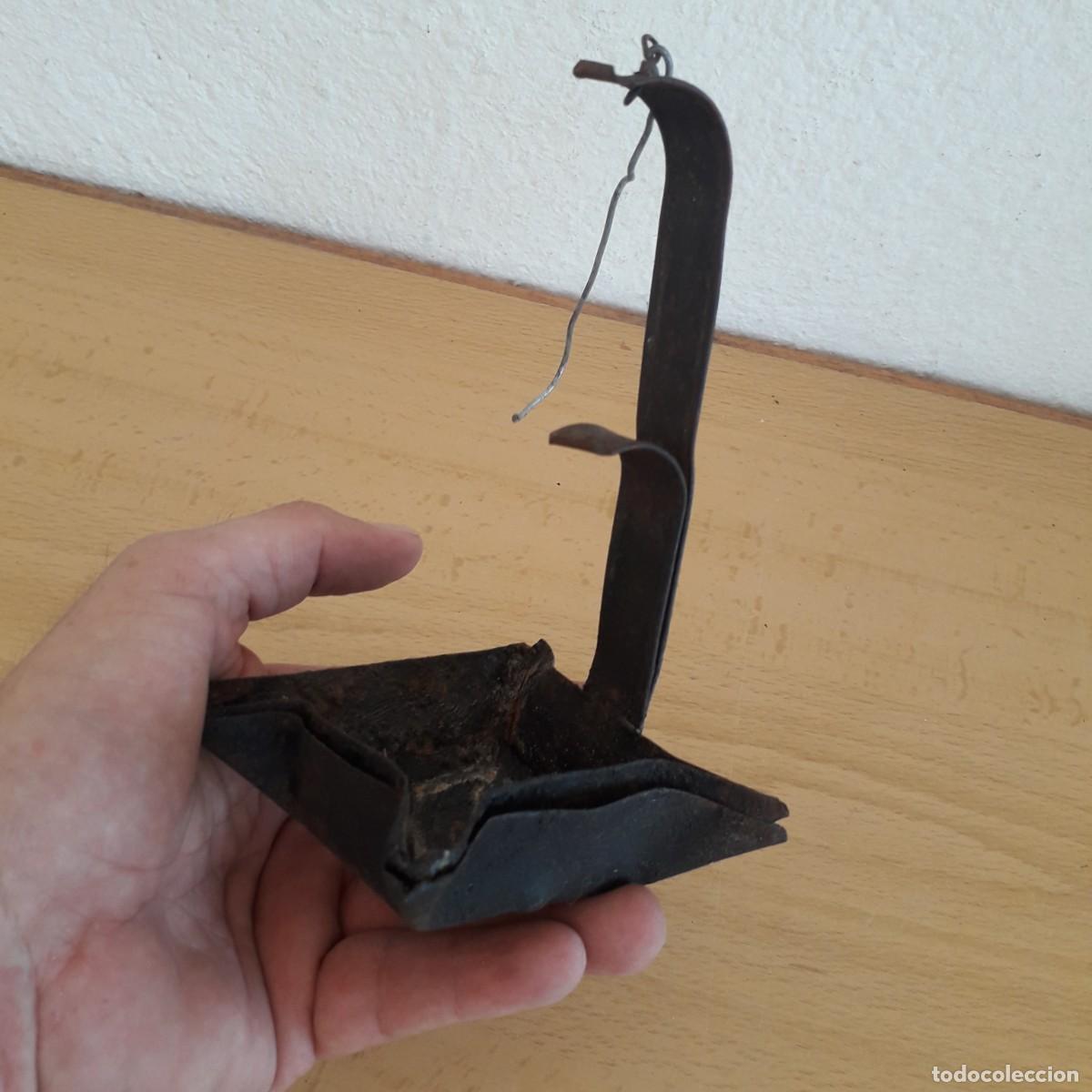 Antig&uuml;edades: CD2 CANDIL DE HOJALATA DOBLE CAZOLETA - Foto 6