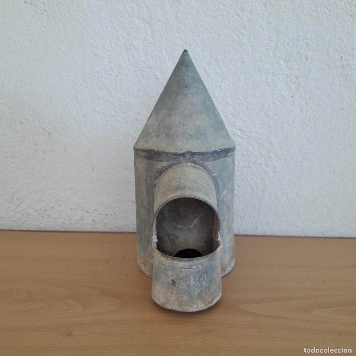Antig&uuml;edades: BEBEDERO ANTIGUO DE ZINC METAL