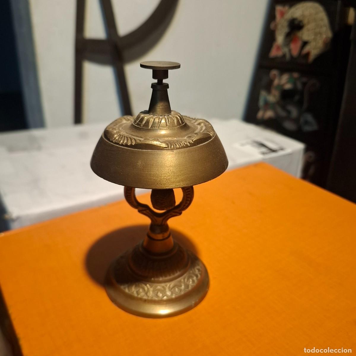 Antig&uuml;edades: Antiguo timbre de mesa de recepci&oacute;n de hotel