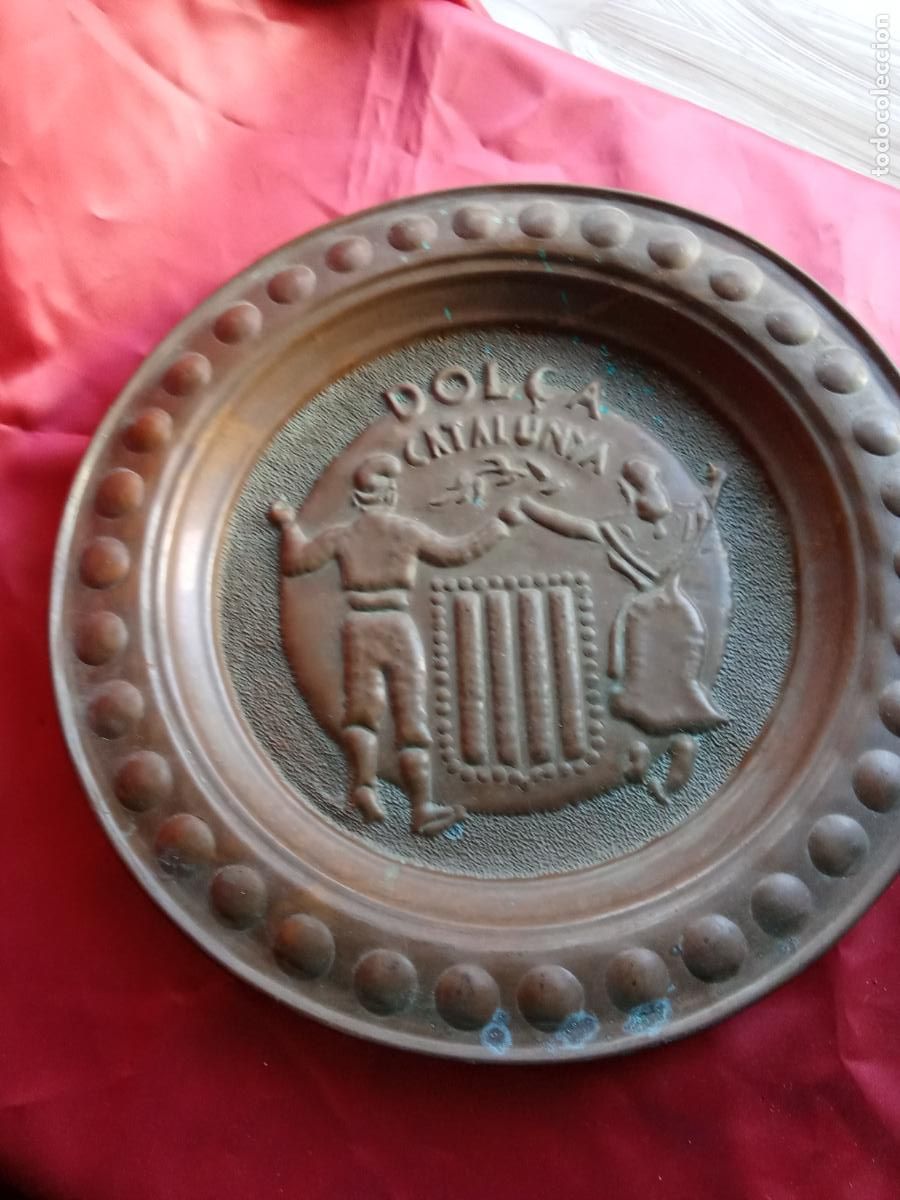 Antig&uuml;edades: Plato de cobre de Catalu&ntilde;a (Catalunya). Caja 5