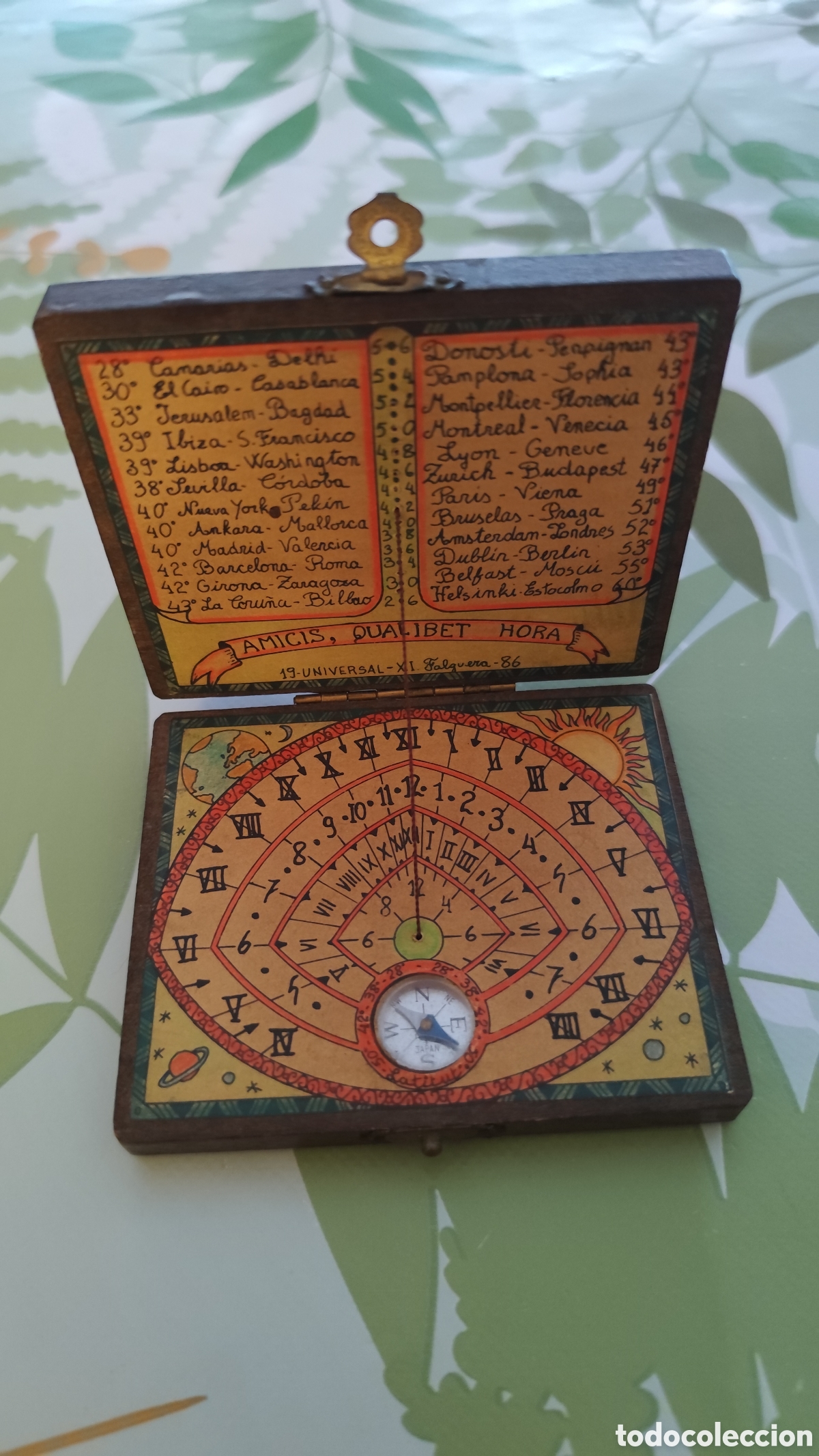 Antig&uuml;edades: Reloj de sol port&aacute;til de madera - Foto 2