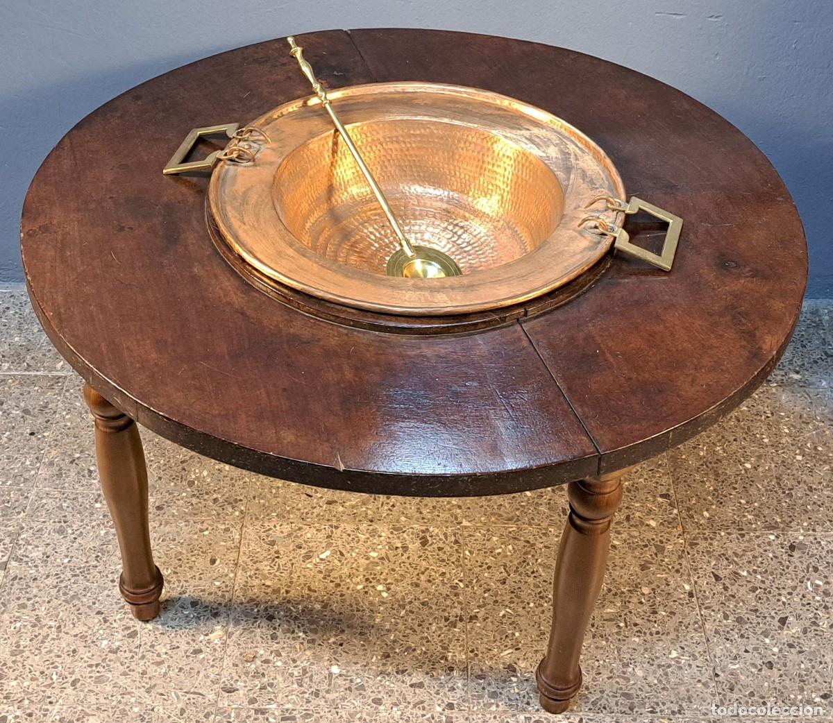 Antig&uuml;edades: Mesa brasero antiguo S. XIX, sobre de caoba, convertida en mesa de centro