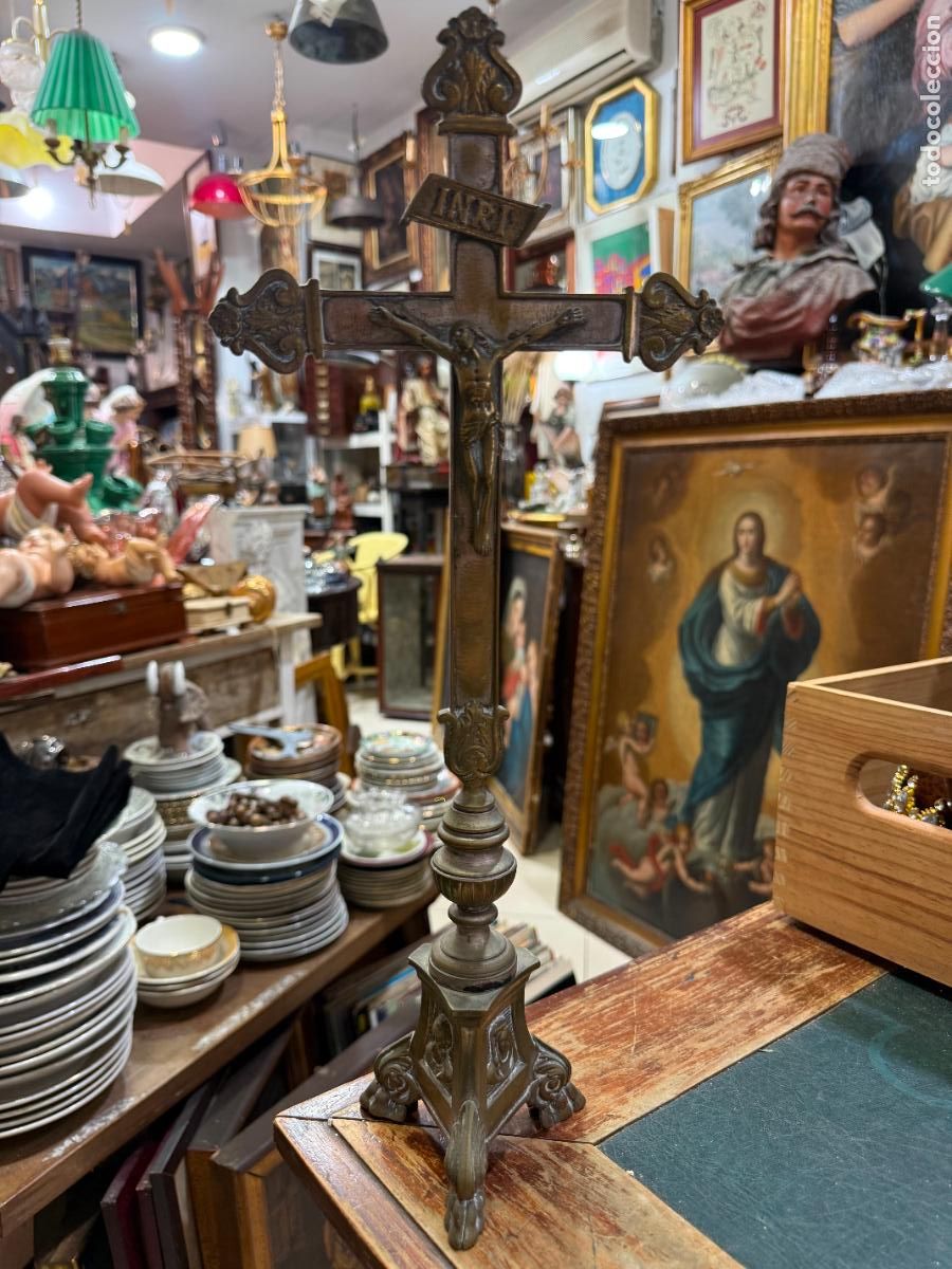 Antig&uuml;edades: ANTIGUO CRISTO CRUCIFICADO SOBRE MESA DE MENESES - MEDIDA 44 CM - RELIGIOSO