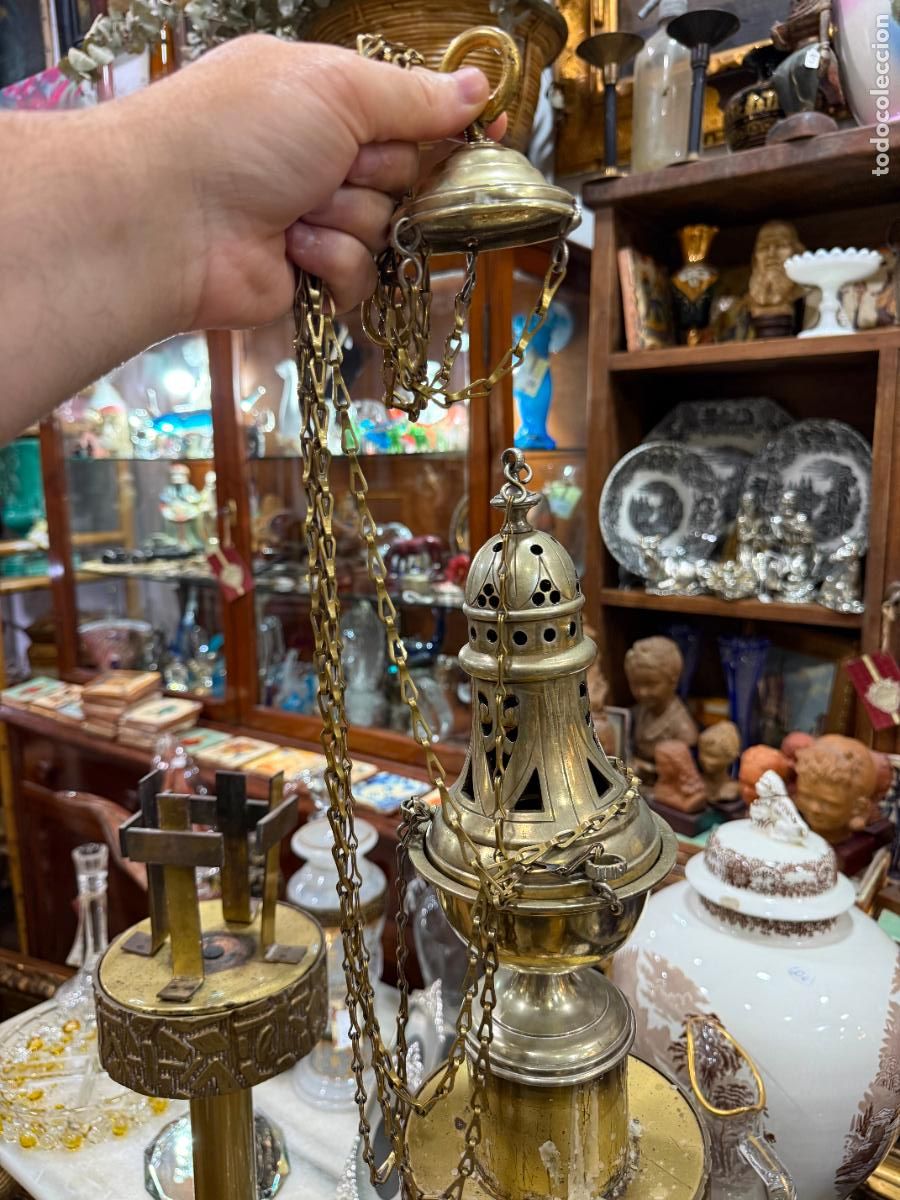 Antig&uuml;edades: ANTIGUO INCENSARIO BOTAFUMEIRO - MEDIDA TOTAL 103 CM Y SOLO INCENSARIO 26 CM - RELIGIOSO