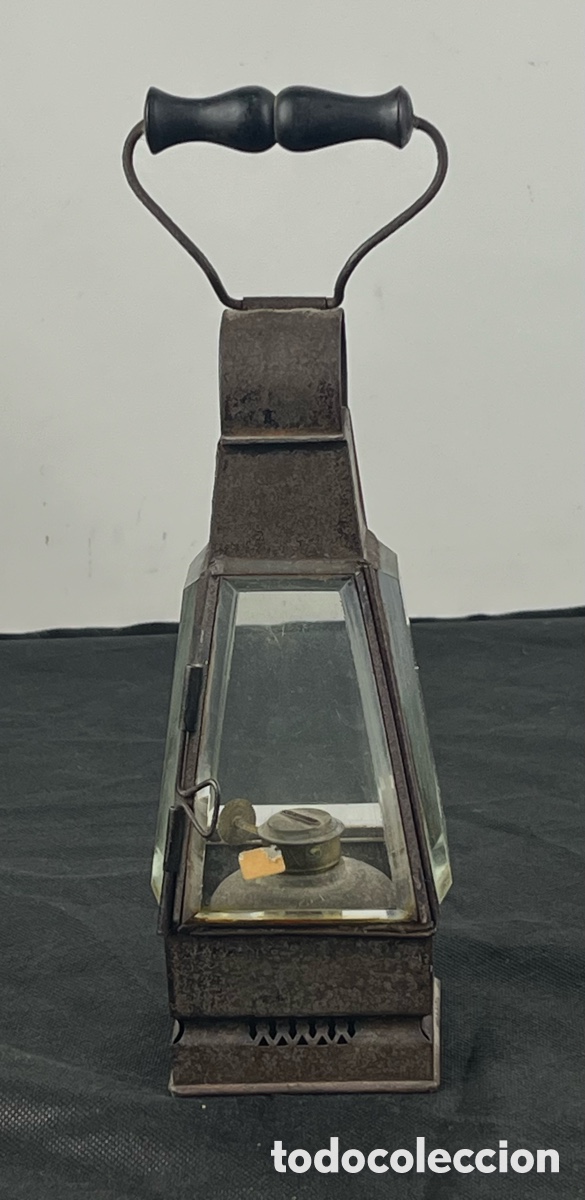Antig&uuml;edades: ANTIGUO FAROL DE MANO DE LAT&Oacute;N, CRISTAL BISELADO Y MADERA - SIGLO XIX