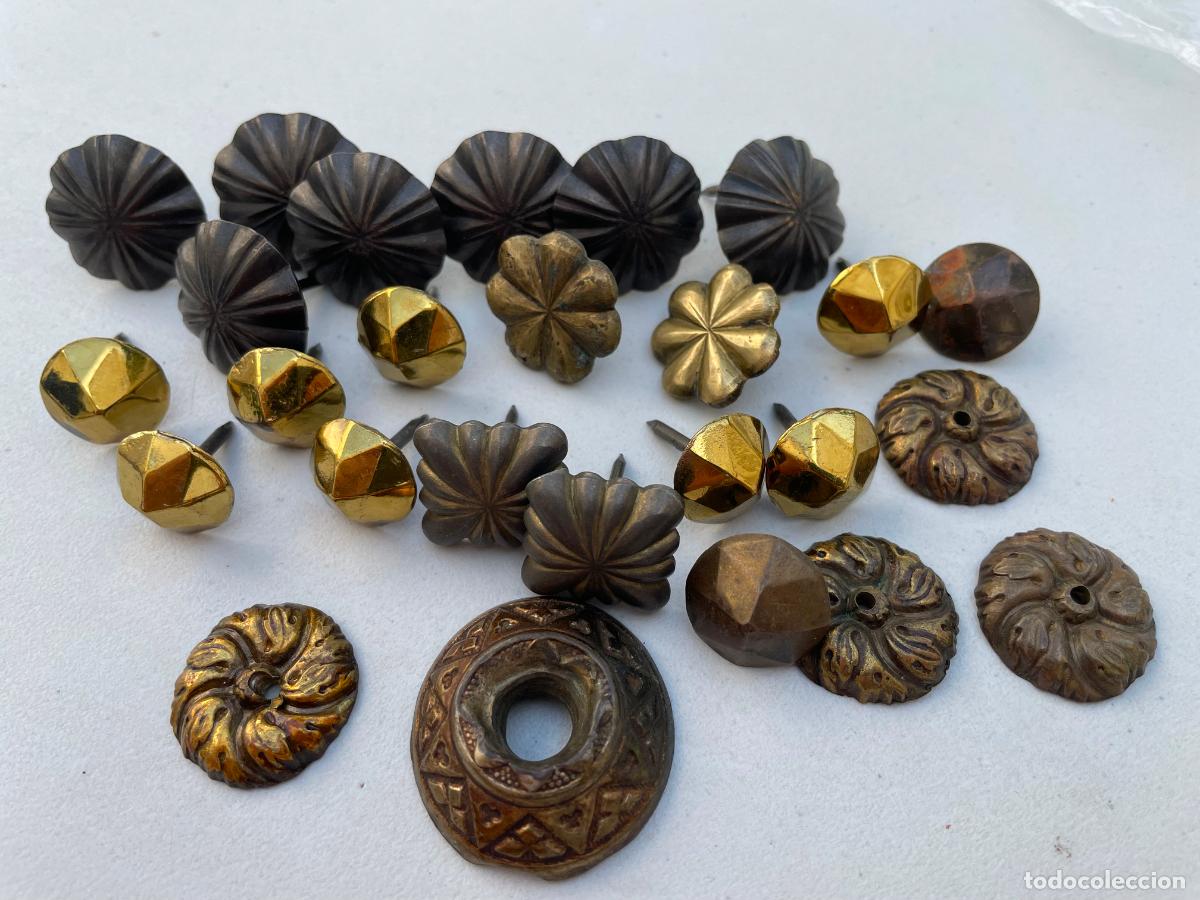 Antig&uuml;edades: clavos antiguos para adornos, todo lo que se ve