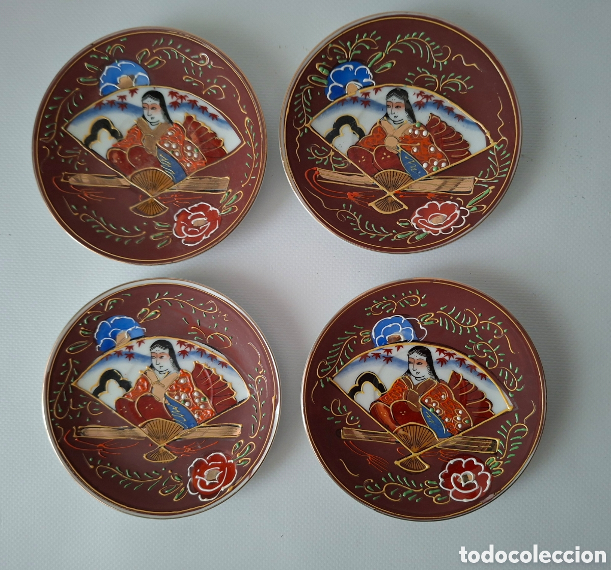 Antig&uuml;edades: 4 PLATOS VINTAGE PORCELANA JAP&Oacute;N 11,5CM