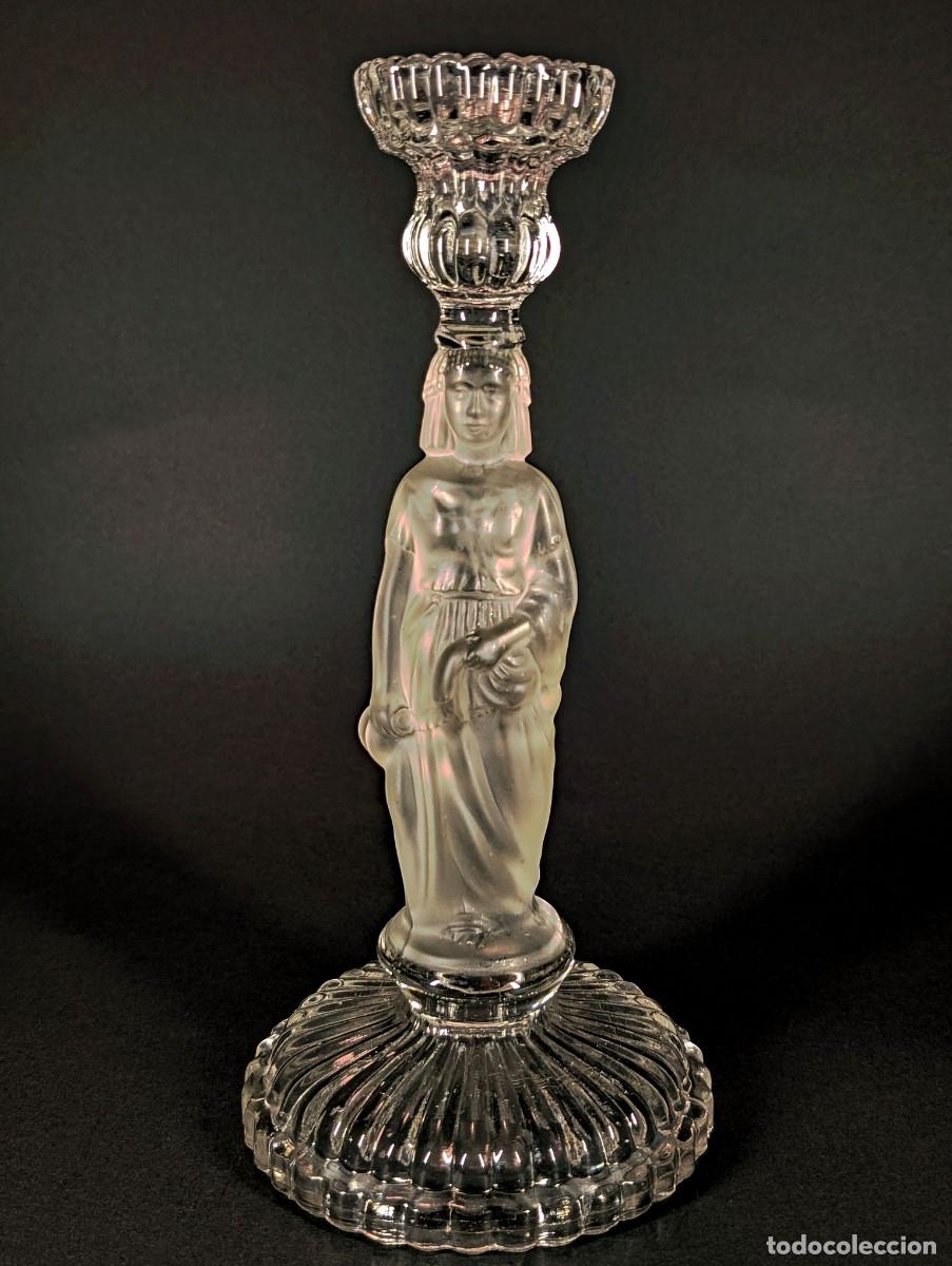 Antig&uuml;edades: Large torch-style candlestick &rdquo;The Water Carrier&rdquo; - Foto 2