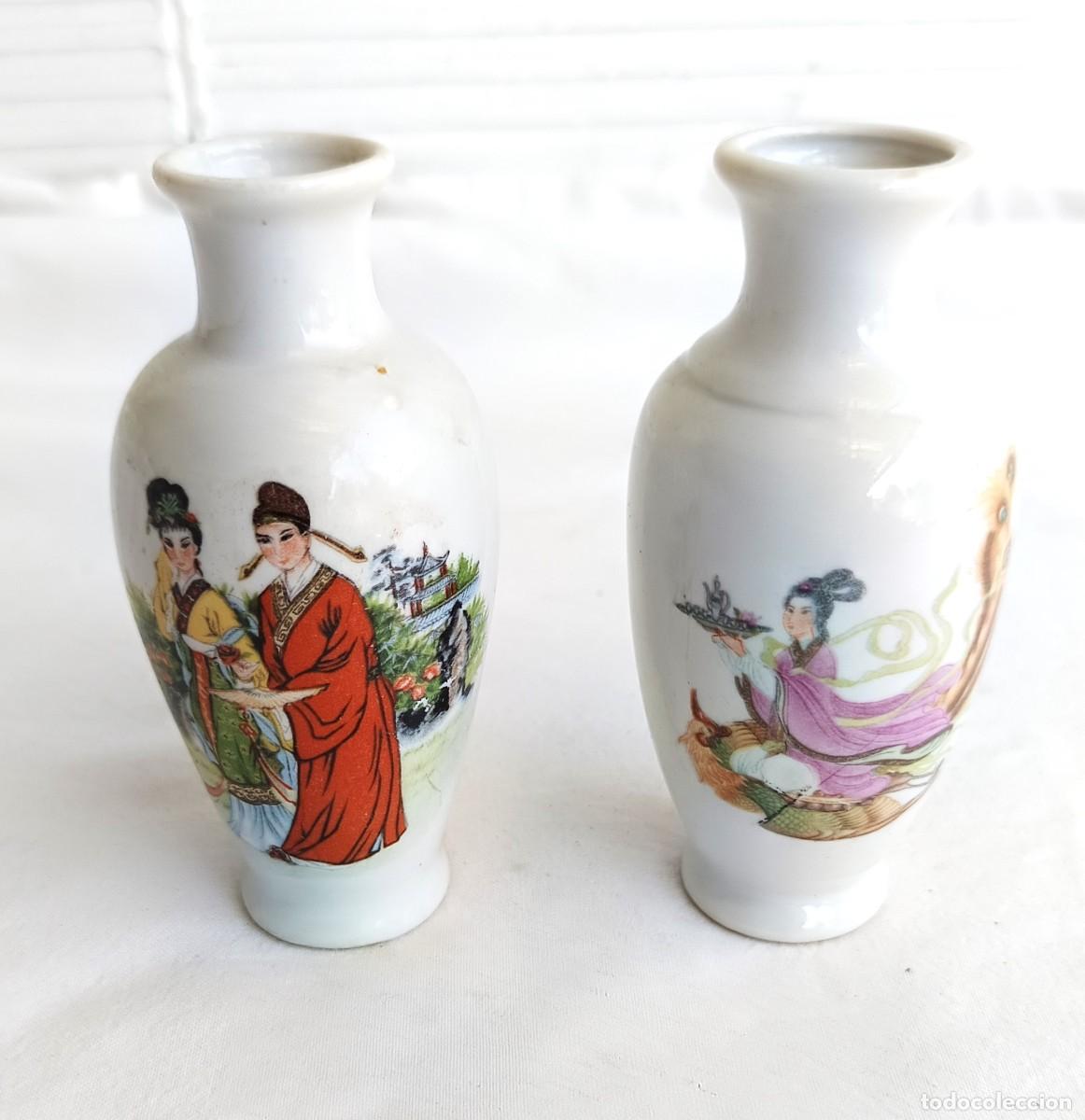 Antig&uuml;edades: Jarr&oacute;n - Porcelana - Jap&oacute;n - Pareja floreros Jap&oacute;n